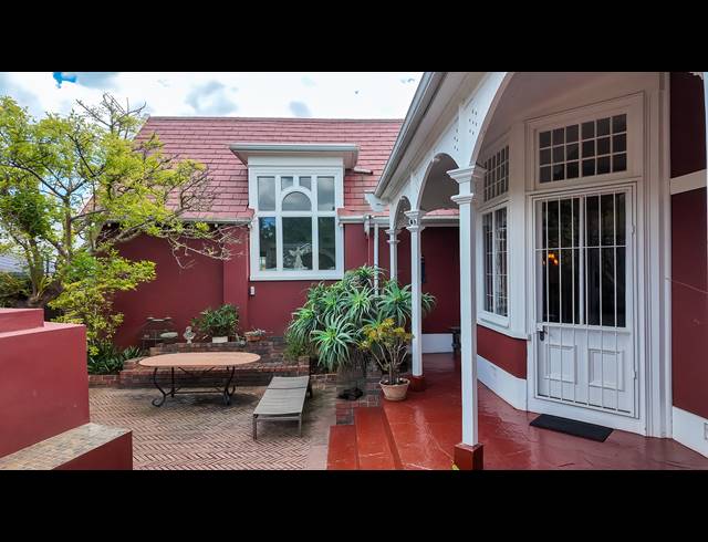 5 BEDROOM HOUSE FOR SALE IN ROSEBANK